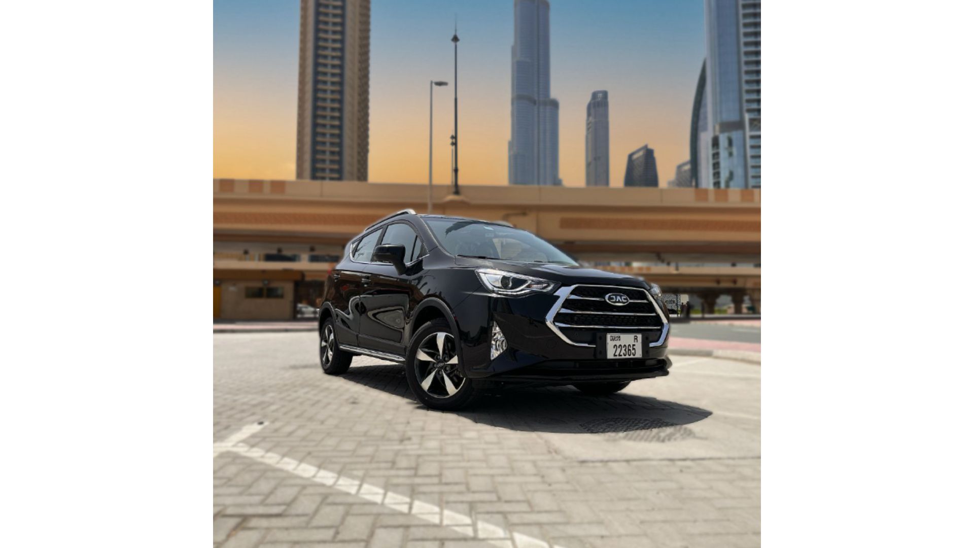 JAC JS3 2024 - ejcarrental (3)