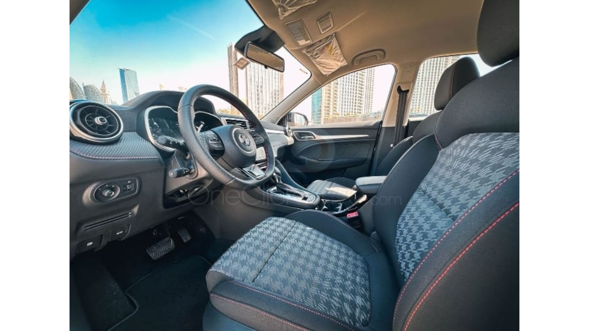 MG ZS 2024 - ejcarrental (6)